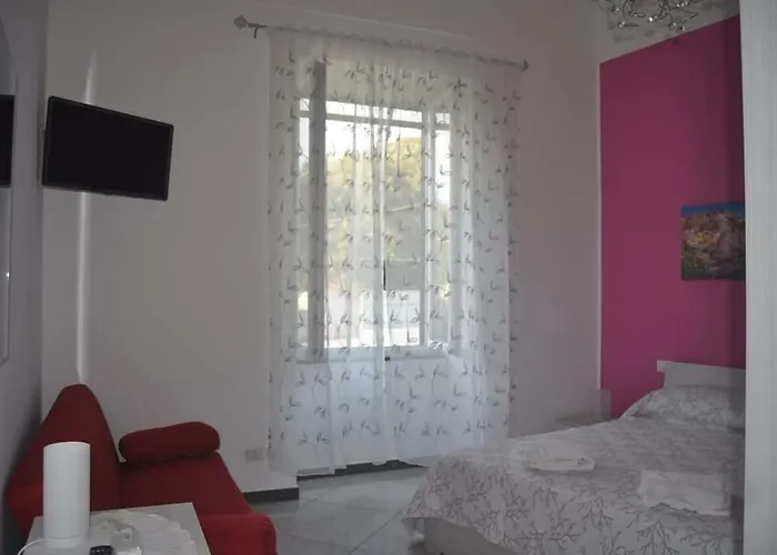 Dalla Maestra Lucia 3* Procida